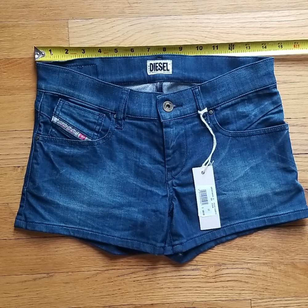 NWT SZ 27 Diesel Peghy Denim Short